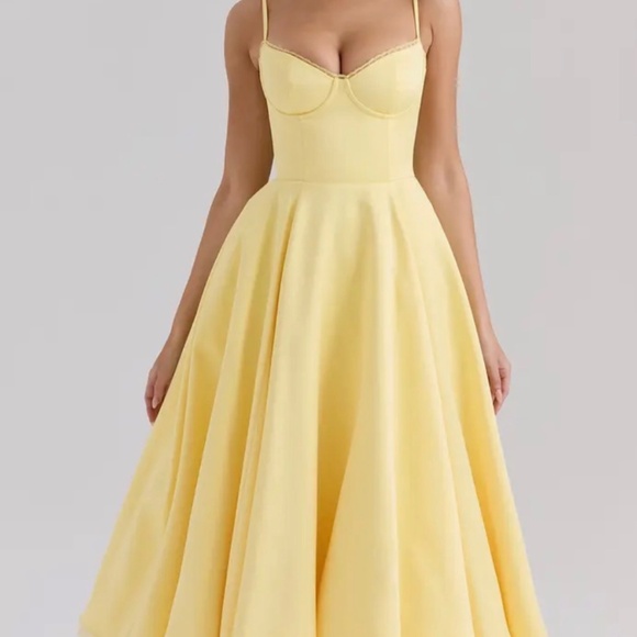 House of CB Dresses & Skirts - House of CB Mademoiselle Yellow Satin Tulle Midi Dress size M NWT
